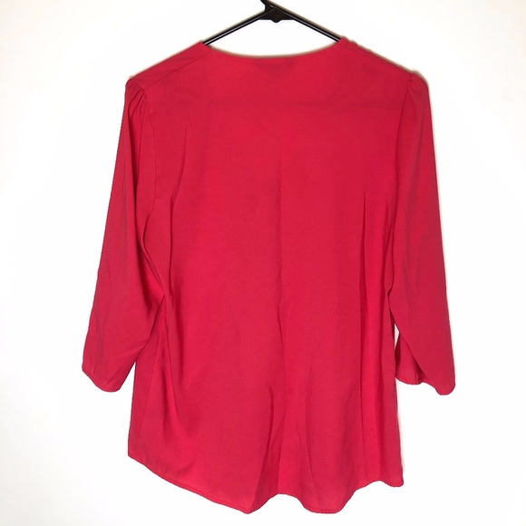 Express Blouse - Picture 2 of 2